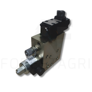 Harvester head manifold section - F062031